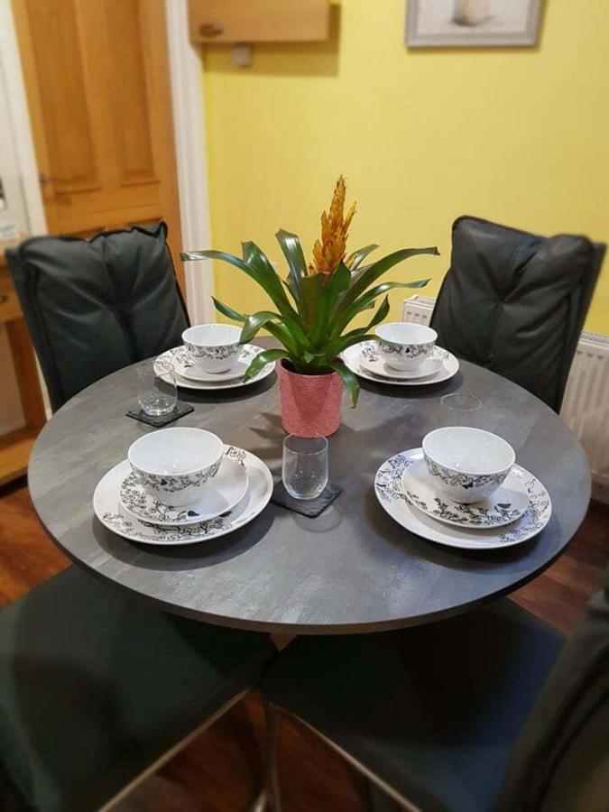 The Musical Ceol Cottage 1-Bedroom - Sleeps Four Ballynahinch Екстериор снимка