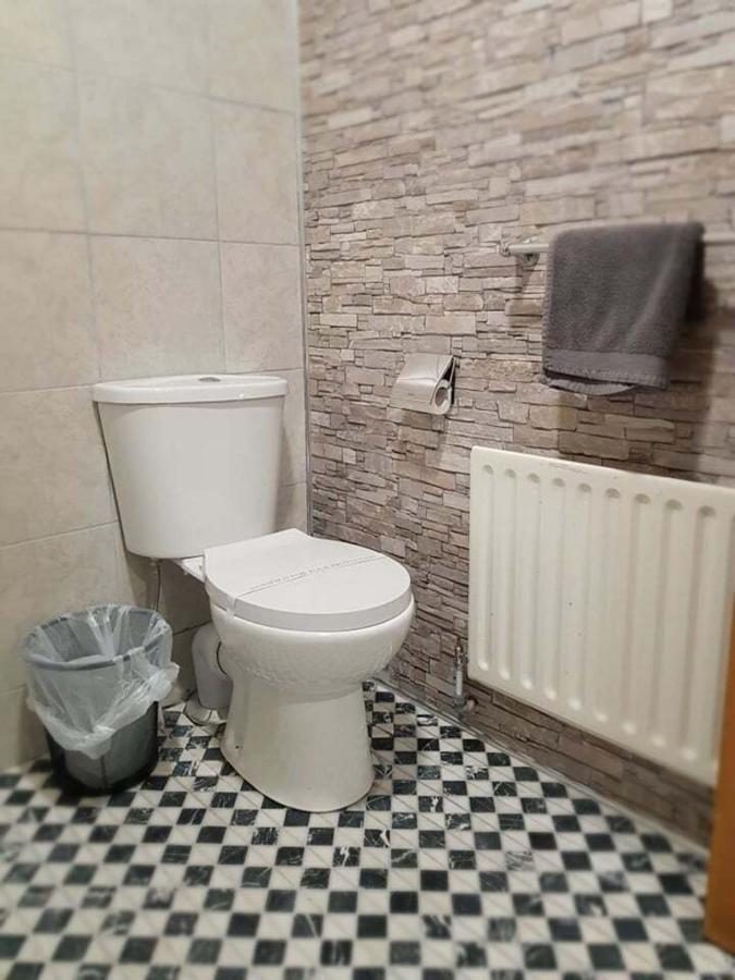 The Musical Ceol Cottage 1-Bedroom - Sleeps Four Ballynahinch Екстериор снимка